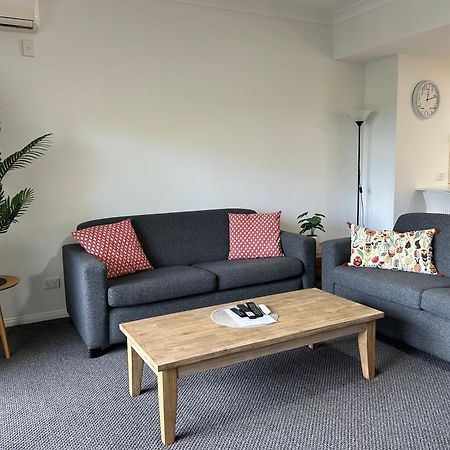 Bella Mare Coolangatta Beachside Apartments Голд-Кост Екстер'єр фото