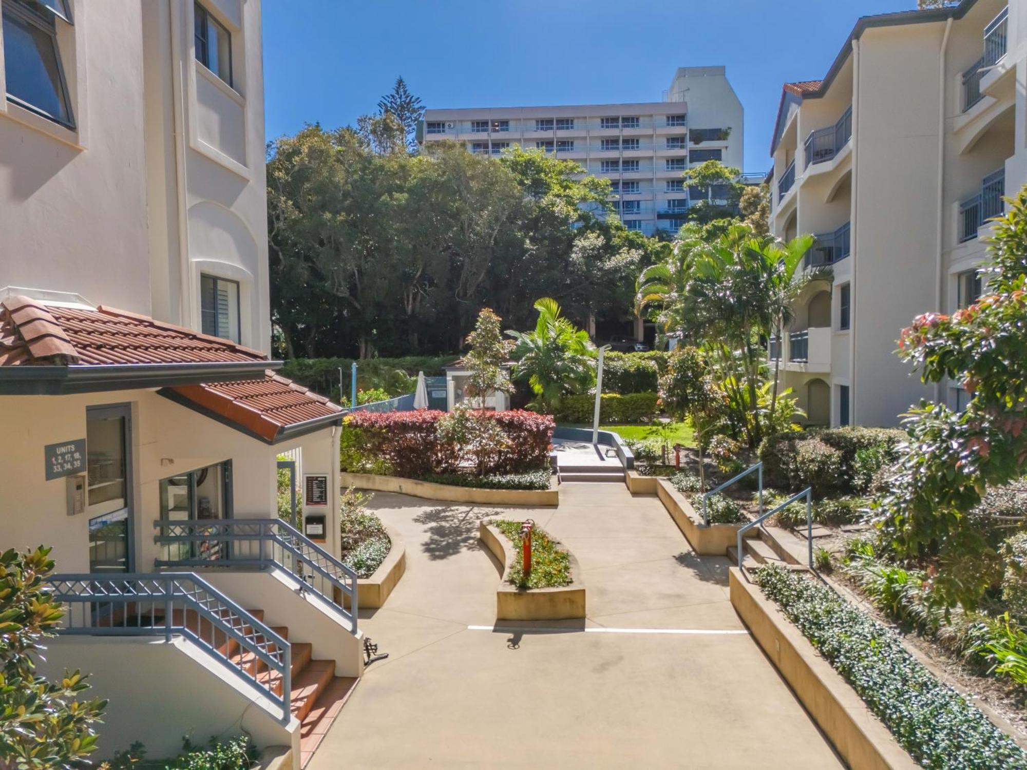 Bella Mare Coolangatta Beachside Apartments Голд-Кост Екстер'єр фото