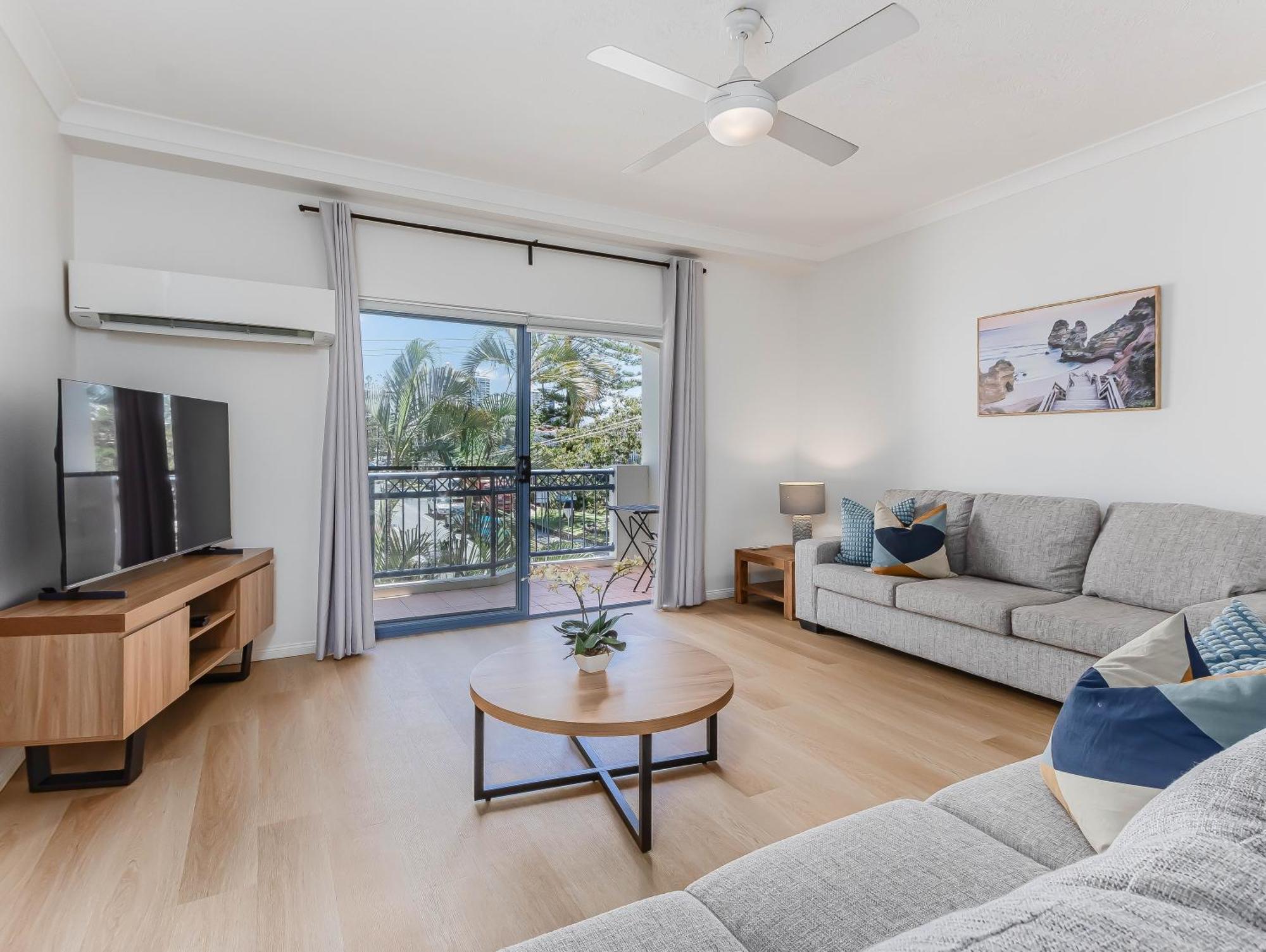 Bella Mare Coolangatta Beachside Apartments Голд-Кост Екстер'єр фото