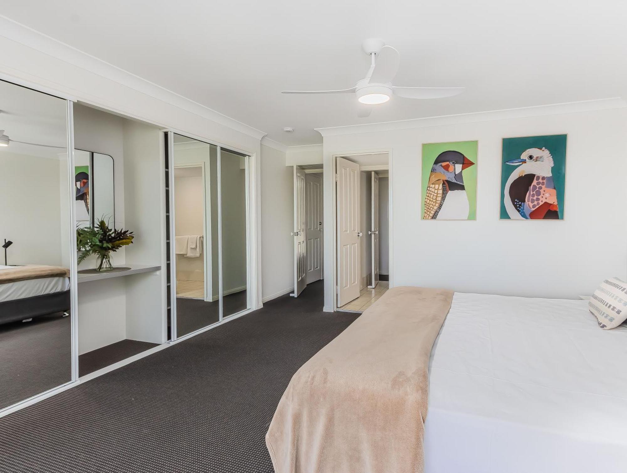 Bella Mare Coolangatta Beachside Apartments Голд-Кост Екстер'єр фото