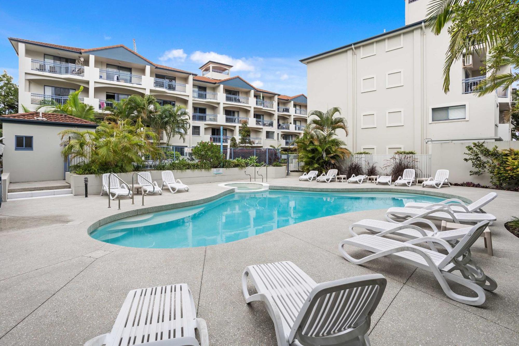 Bella Mare Coolangatta Beachside Apartments Голд-Кост Екстер'єр фото