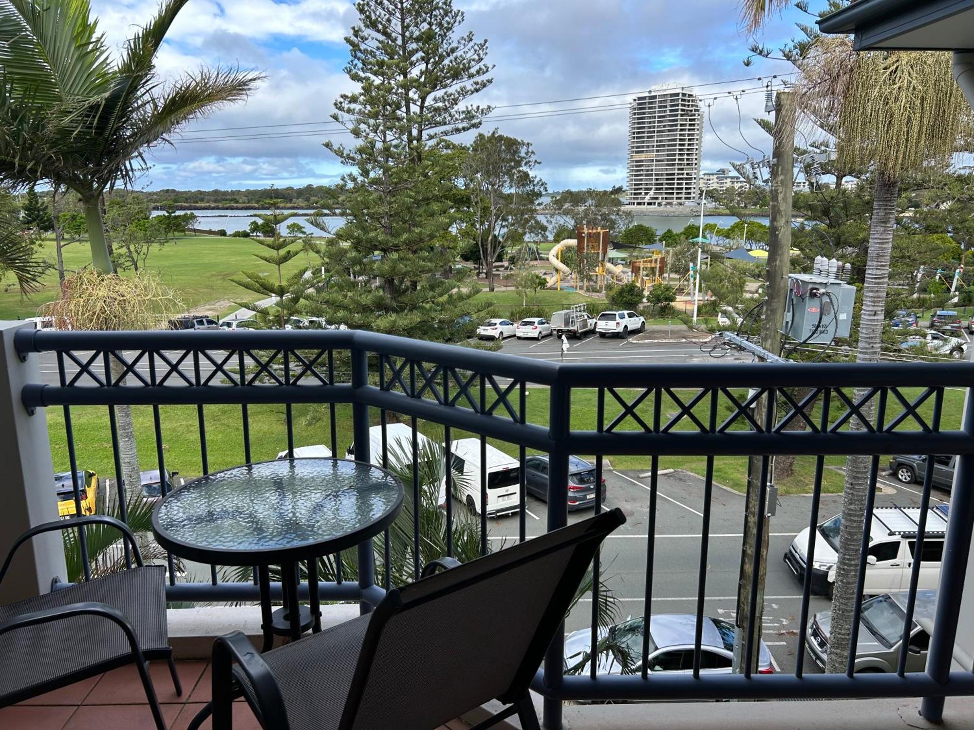 Bella Mare Coolangatta Beachside Apartments Голд-Кост Екстер'єр фото